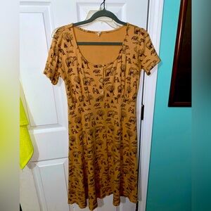 Kate Quinn organic mama bear print dress